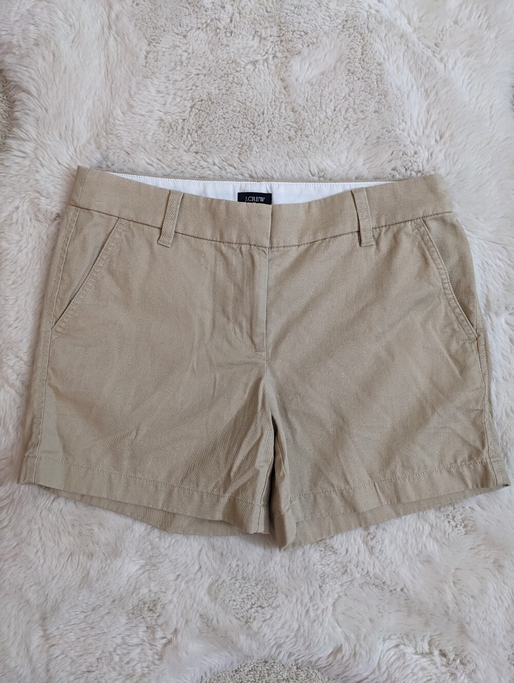 J.Crew Women's Khaki Cotton Chino Shorts Size 4 4.5" Inseam